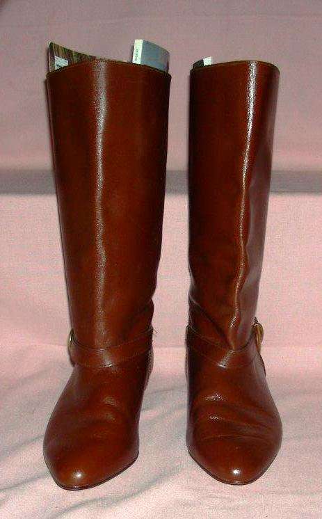 Beautiful Brown leather Boots - size 6 1/2