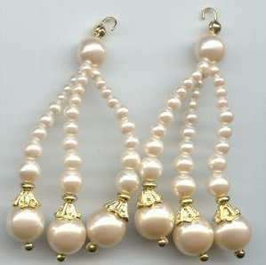 2 x Vintage 3 strand Creamy Pearl earring findings