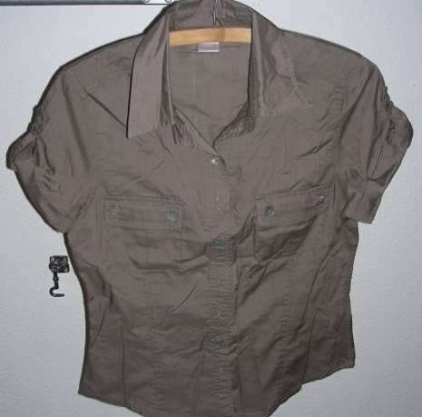 kaki shirt - size 32 - like new