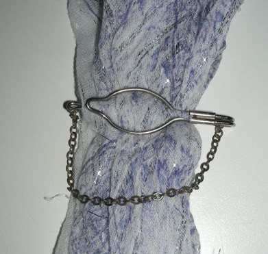 Vintage Scarf toggle with Chain