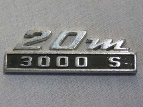 Ford 20M 3000S car badge - Vintage