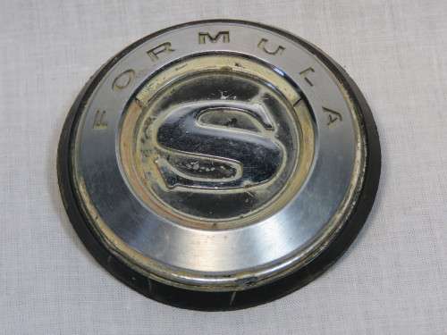 Plymouth Baracuda formula S fender badge