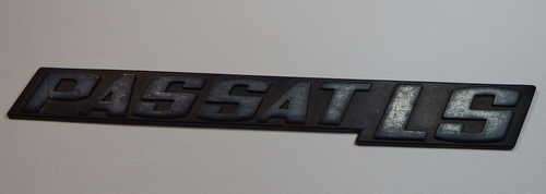 Vintage VW Passat LS badge - No chips