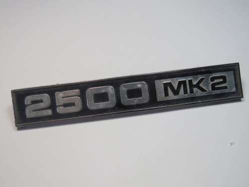 Triumph 2500 MK2 metal badge with pins