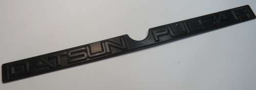 Vintage Datsun Pulsar car badge - Plastic - 42cm
