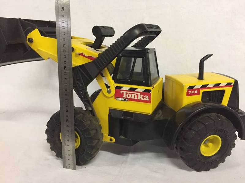 Vintage Tonka Mighty front loader