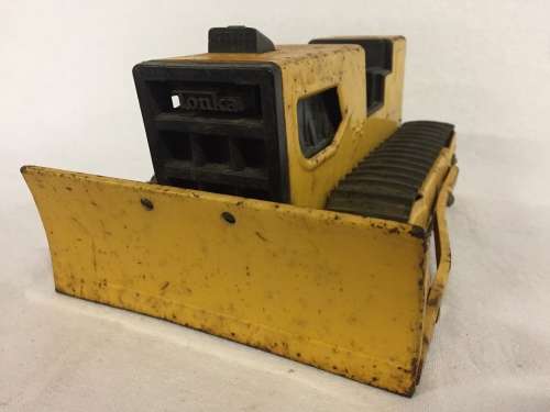 Vintage Tonka T-6 bulldozer