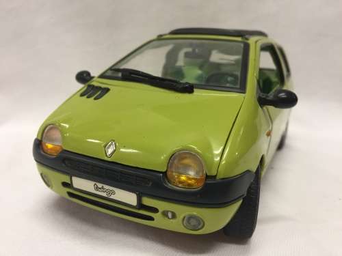 Anson Renault Twingo model car - Scale 1/18
