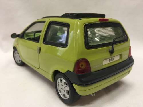 Anson Renault Twingo model car - Scale 1/18