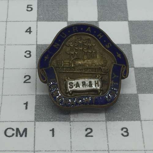 SA Railways and Harbour button hole badge