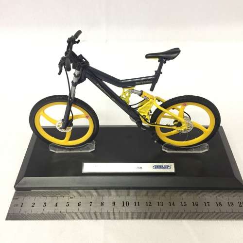 Welly Porsche Bike FS Evolution mountain bike model - scale 1/10