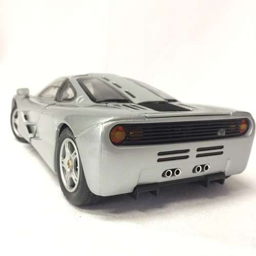 Maisto 1993 McLaren F1 model car - scale 1/18