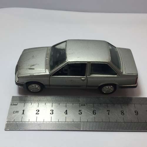 Gama Opel-Corsa model toy car - scale 1/43