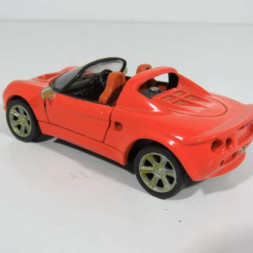 Lotus Elise model toy car - Pull back action