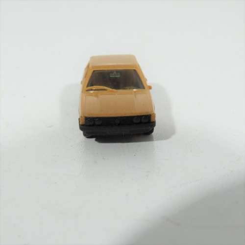 Lot of 4 HO scale plastic model cars