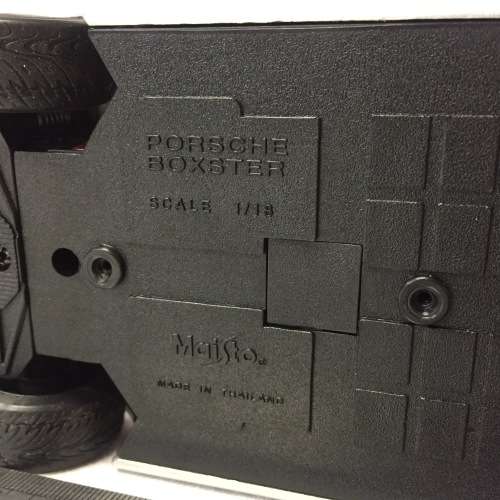 Maisto Porsche Boxster model car - scale 1/18