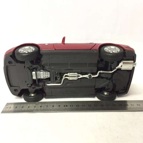 Maisto Mercedes-Benz SLK 230 model car - scale 1/18