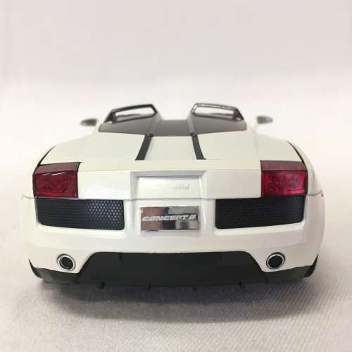 Mondo Motors Lamborghini Concept S model car - scale 1/18