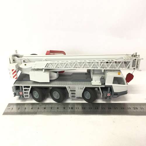 Conrad #2099 Tadano Faun ATF 45-3 die-cast mobile crane construction model - scale 1/50