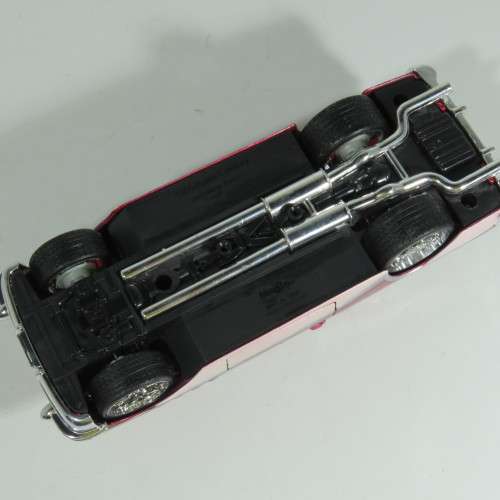 Maisto 1955 Buick Century model car - Scale 1/26 - Pro Rodz