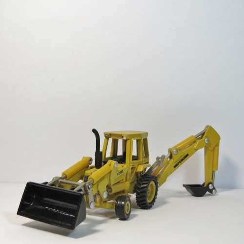 ERTL Ford 555B Backhoe with front loader construction model - Scale 1/64