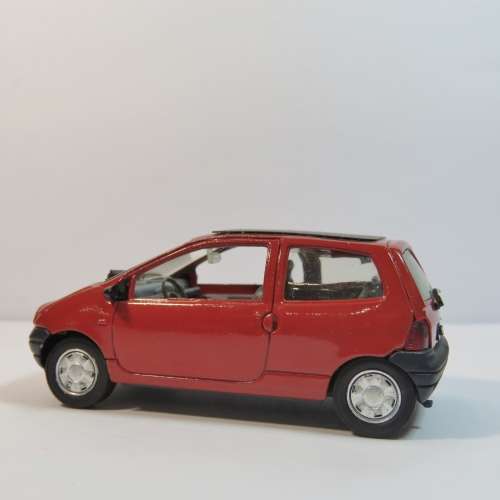 Solido Renault Twingo model car - Scale 1/43