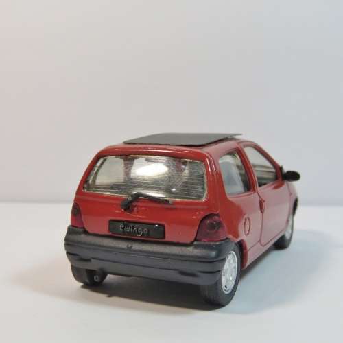 Solido Renault Twingo model car - Scale 1/43