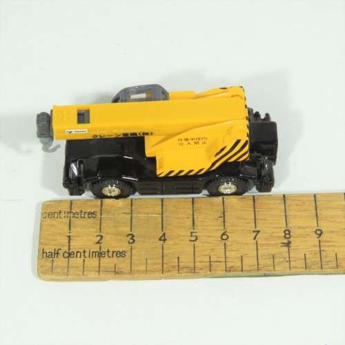 Tomica Tanado crane construction model - Scale 1/160