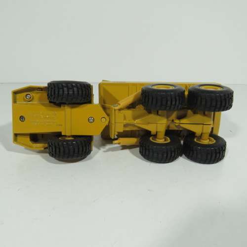ERTL Caterpillar D350D Articulated dump truck die-cast construction model - Scale 1/50
