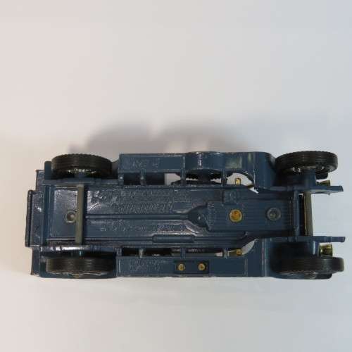 Matchbox 1918 Crossley Royal Air Force tender model car - No. Y-15 models of Yesteryear - No roof