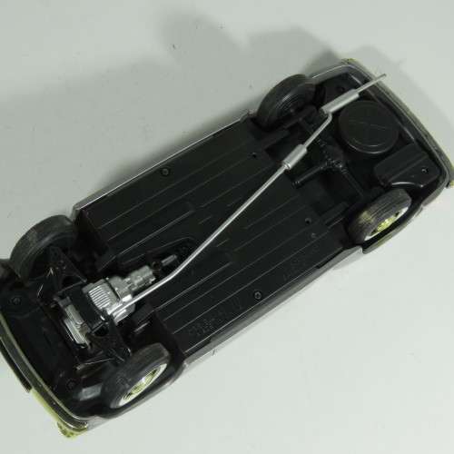 Revell Borgward Isabella model car - Scale 1/18