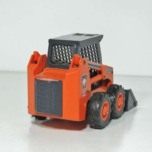 JOAL Thomas 133 S-Series skid steer die-cast construction model - Scale 1/32