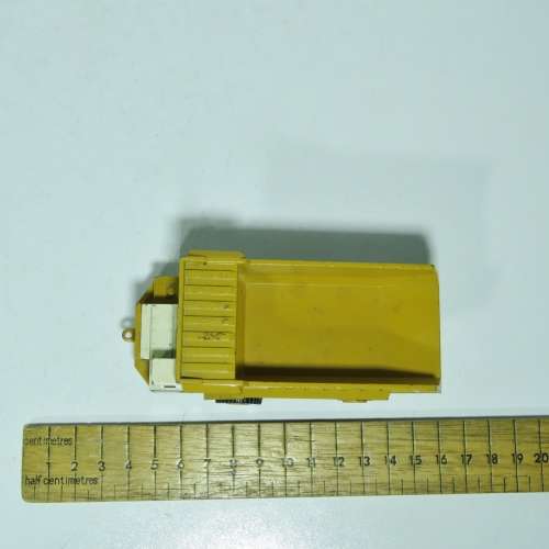 ERTL International Harvester dump truck die-cast construction model