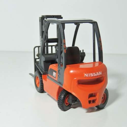 JOAL Nissan 20 Forklift die-cast model - Scale 1/25