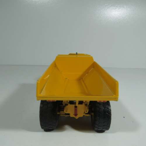 Volvo A40 D Articulated dump truck die-cast construction model - Scale 1/50 - Rear wheels repaired
