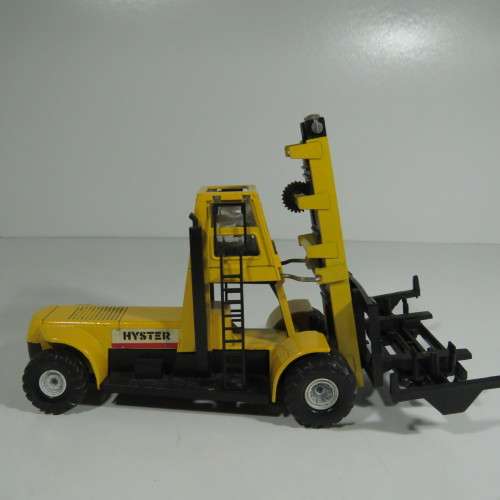 Corgi Hyster challenger 800 die-cast model - Scale 1/50 - Some heat damage