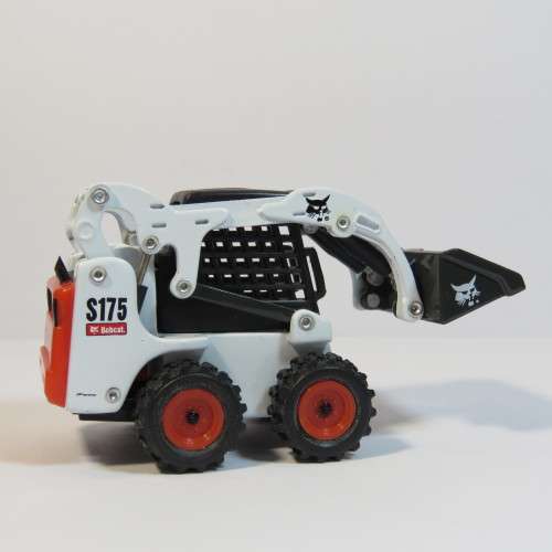 Bobcat S175 skid steer loader model - Scale 1/64