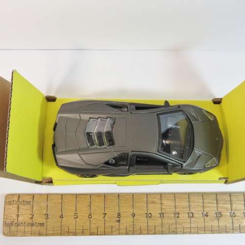 Maisto Lamborghini collection die-cast Lamborghini Reventon model car - Scale 1/43 - In box