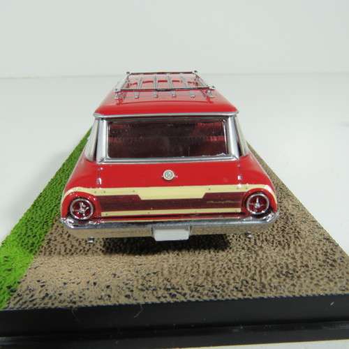 James Bond 007 - Ford Country Squire model car - Goldfinger