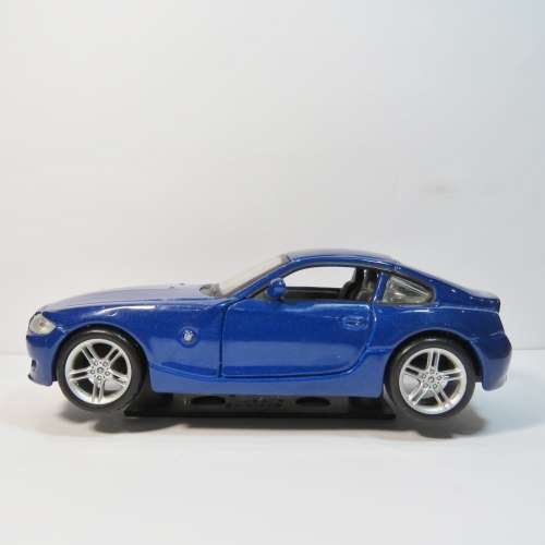 Bburago BMW Z4 M-Coupe model car - Scale 1/32