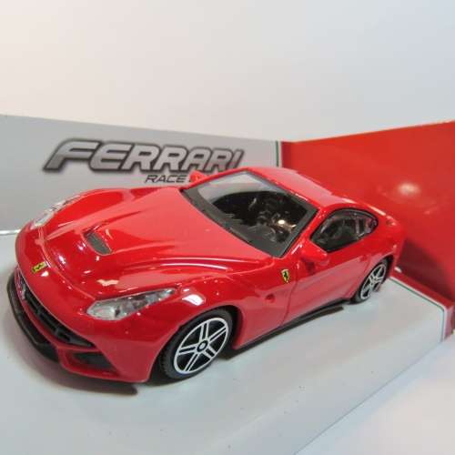 Bburago Ferrari F12 Berlinetta model car in box - Scale 1/43