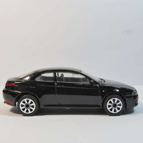 Bburago Alfa GT model car - Scale 1/43
