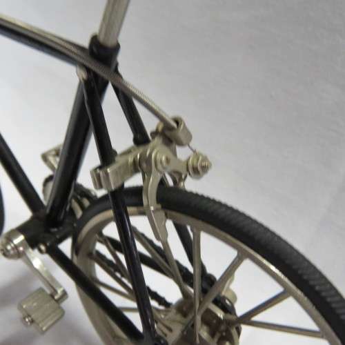 Die-cast road bicycle model