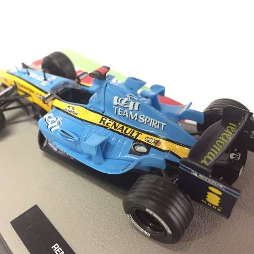 Formula 1 Renault R25 - 2005 die-cast model car - #5 Fernando Alonso