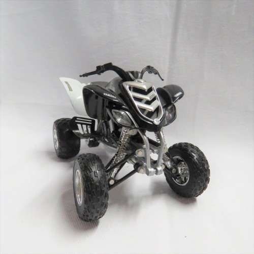 NewRay Yahama 660R Raptor model quad bike