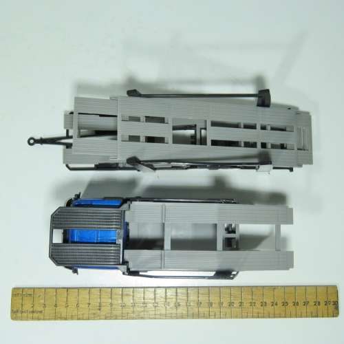NewRay Mercedes-Benz Actros 1857 car transporter truck - Scale 1/43