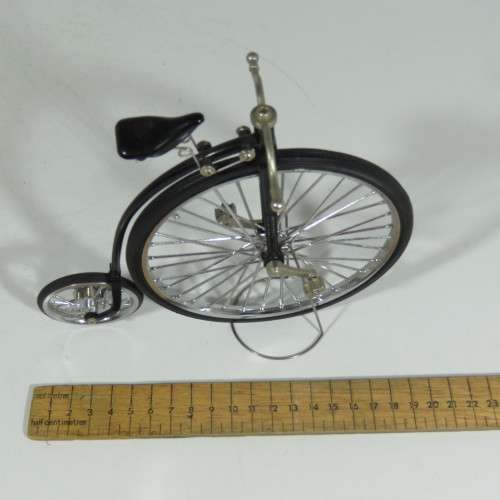 Penny Farthing die-cast bicycle model