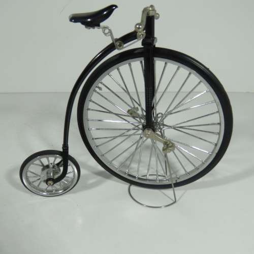 Penny Farthing die-cast bicycle model