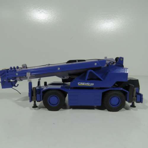 Tadano Crevo 300 die-cast mobile crane construction model - Scale 1/45