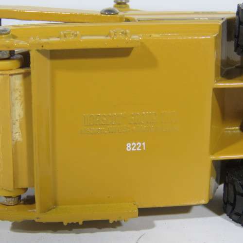 Norscot Caterpillar 613C wheel tractor scraper die-cast construction model - Scale 1/50